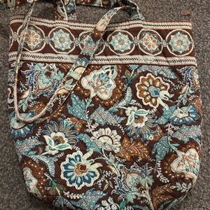Java blue Vera Bradley button close
